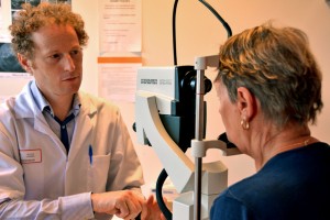 Ophthalmology consultation at the CHU de Poitiers