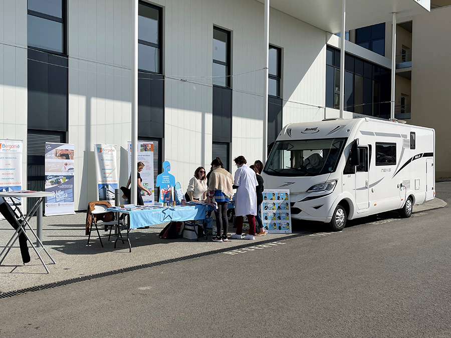 Bergobus Mars Bleu prévention dépistage cancer